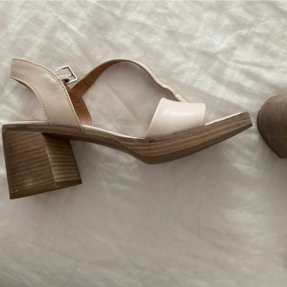 Lucky Brand Garna Ankle Strap Sandal